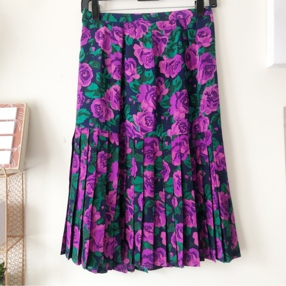 Vintage 80s Size 4 Pleated 100% Silk Midi Skirt Navy Blue Purple Green Floral